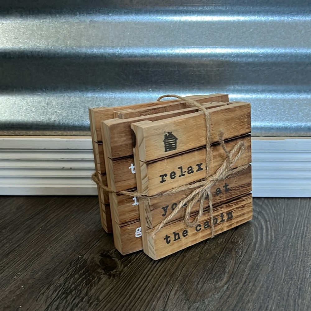 New mini wooden pallet coaster